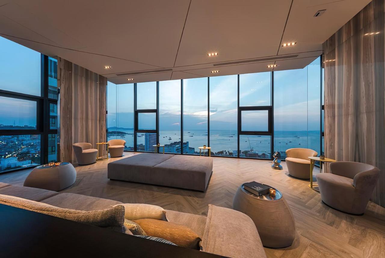 The Base Central Pattaya - A Luxury Condo By Peter Ngoại thất bức ảnh