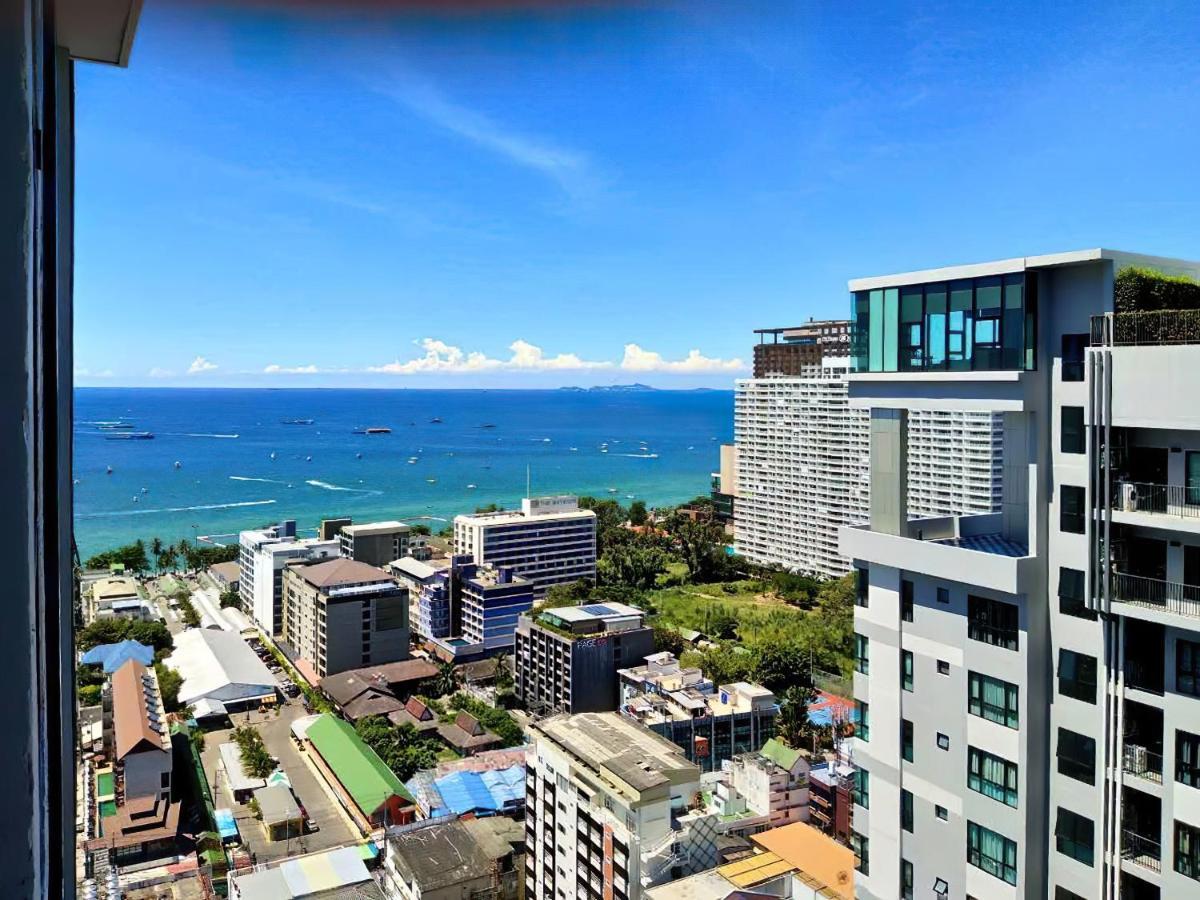 The Base Central Pattaya - A Luxury Condo By Peter Ngoại thất bức ảnh